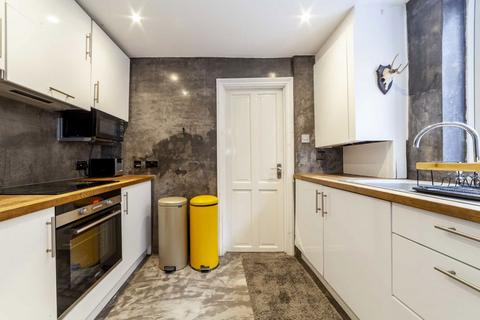 2 bedroom flat for sale, Adley Street, London E5