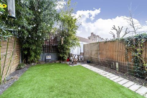 66a Adley Street, London, E5 0DZ