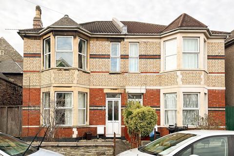 6 bedroom semi-detached house to rent, Brynland Avenue, Bristol BS7