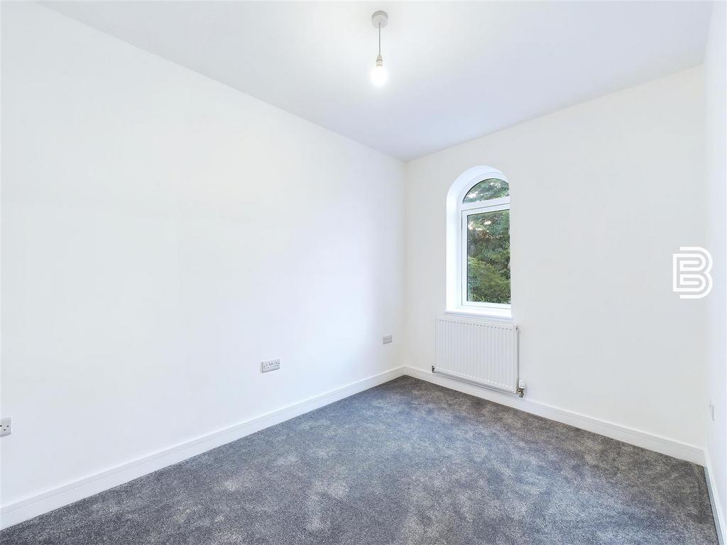 CAM03787 G0-PR0040-STILL019.jpg