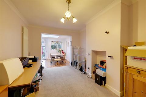 3 bedroom end of terrace house for sale, Shandon Road, Worthing