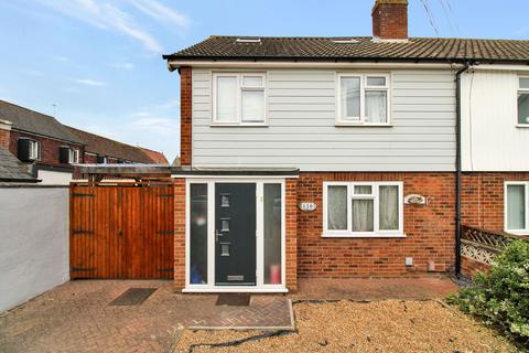 4 bedroom semi-detached house for sale, Shipbourne Road, Tonbridge TN10