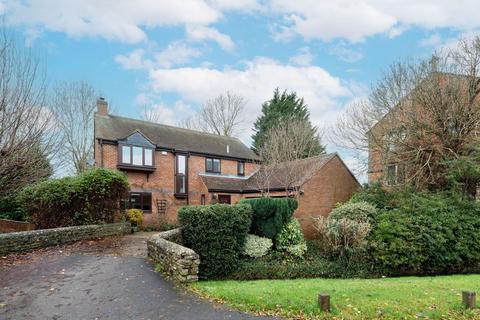 4 bedroom detached house for sale, Priory Road, Bicester OX26