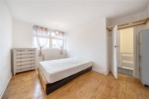 3 bedroom maisonette for sale, Lorrimore Square, London