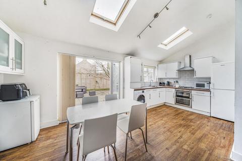 3 bedroom terraced house for sale, Kenlor Road, Tooting