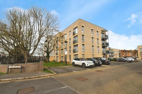 1 bedroom flat for sale, Allwoods Place, Hitchin