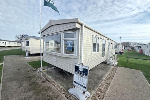 2 bedroom static caravan for sale, Dovercourt Holiday Park