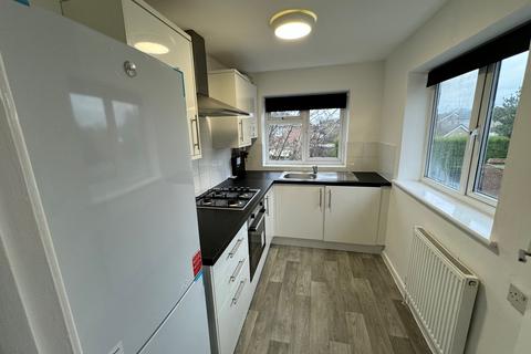 2 bedroom maisonette to rent, The Avenue, Hertford SG14