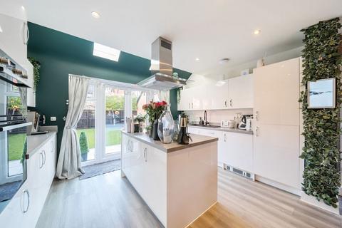 4 bedroom detached house for sale, Kings Grove, Cranfield, Bedford