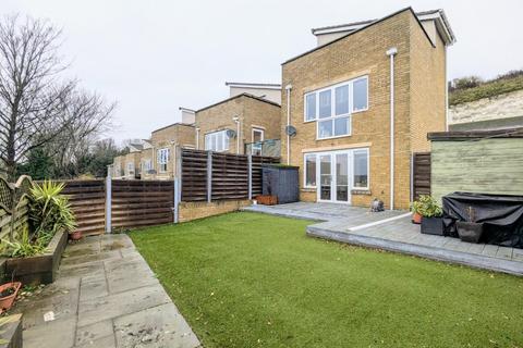 3 bedroom link detached house for sale, Ward View, Chatham