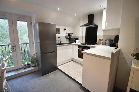 2 bedroom coach house for sale, Tansy Lane, Portishead