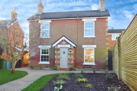 4 bedroom detached house for sale, Freegrounds Road, Hedge End, Southampton