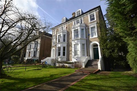 1 bedroom apartment to rent, Cambridge Park, East Twickenham