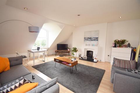 1 bedroom apartment to rent, Cambridge Park, East Twickenham