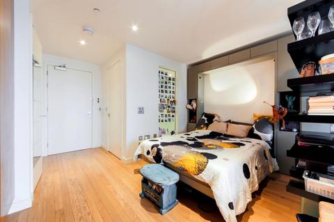 Studio to rent, Park Vista Tower, Wapping, London, E1W