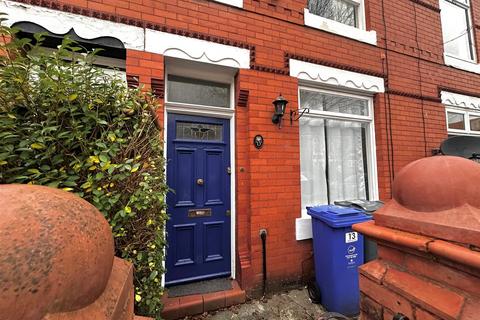 2 bedroom house to rent, Dalton Avenue, Manchester M14