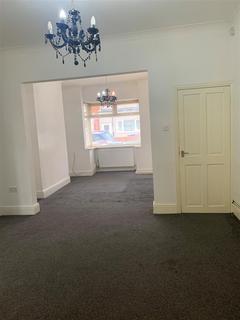 3 bedroom terraced house to rent, Cooper Road, Grimsby