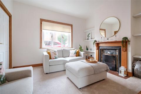 3 bedroom end of terrace house for sale, Penns Road, Petersfield, Hampshire, GU32