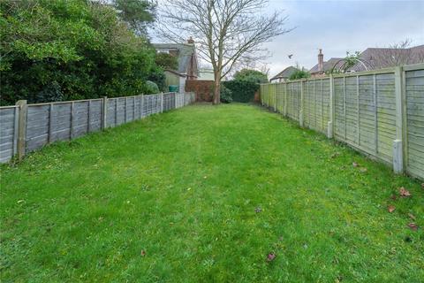 3 bedroom end of terrace house for sale, Penns Road, Petersfield, Hampshire, GU32