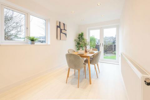 61 Ellerbrook Drive, Burscough, Ormskirk, L40 5SY