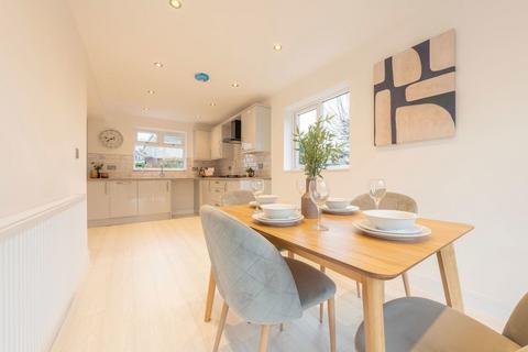 61 Ellerbrook Drive, Burscough, Ormskirk, L40 5SY