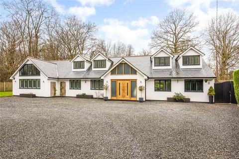 Glades Byslips Road, Studham, Dunstable, LU6 2ND