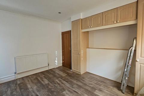 undefined, *3 Bed Ground Floor Flat Stanfield Road*