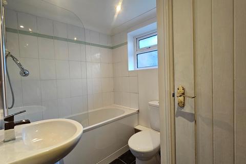 undefined, *3 Bed Ground Floor Flat Stanfield Road*