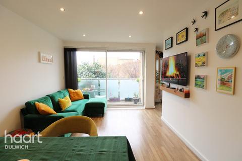 2 bedroom flat for sale, East Dulwich Road, London