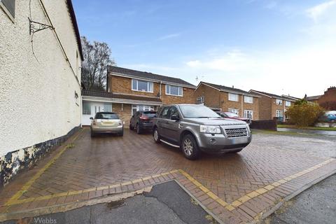 3 bedroom semi-detached house to rent, Littleworth Road, Cannock WS12