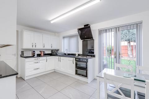 4 bedroom semi-detached house for sale, Bolney Street, Wigan WN2