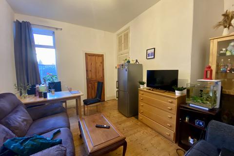 2 bedroom flat for sale, Trewhitt Road, Newcastle upon Tyne NE6