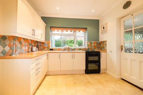 4 bedroom detached house for sale, The Bourne, Hampshire GU52