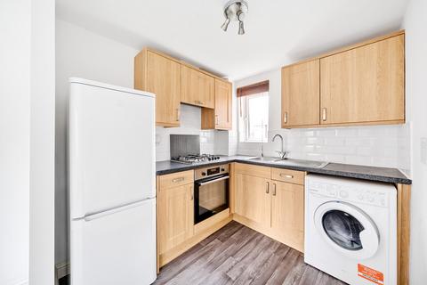 1 bedroom flat for sale, Francis Copse, Colden Common, Winchester, Hampshire, SO21