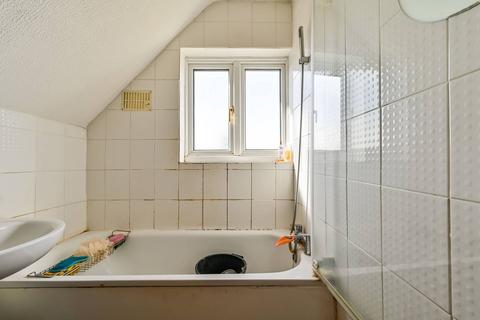 54a Allerford Road, London, SE6 3DF
