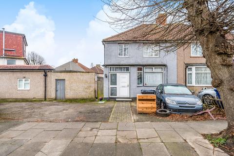 3 bedroom end of terrace house for sale, Halsbury Road West, Northolt, Middlesex