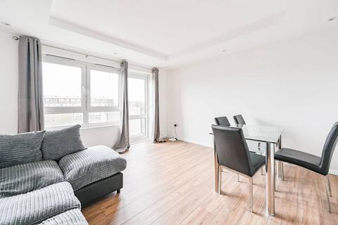 2 bedroom flat to rent, St Saviours Estate, Bermondsey, London, SE1