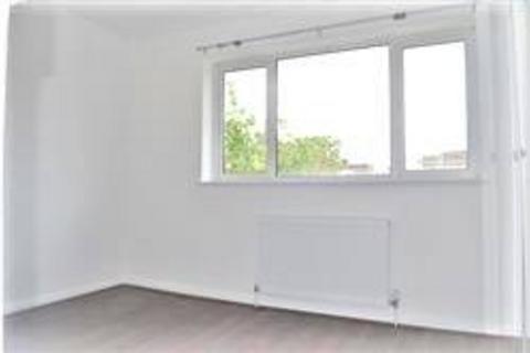 2 bedroom flat to rent, Cranbrook Road, IG2 6SU