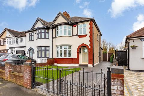 3 bedroom semi-detached house for sale, Kenilworth Gardens, Hornchurch, RM12