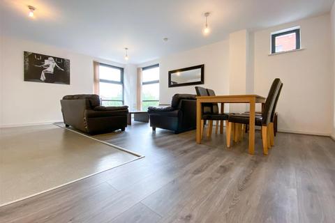 2 bedroom apartment to rent, City Gate 2, 3 Blantyre Street, Castlefield