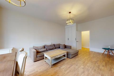 1 bedroom flat to rent, Sinclair Road, London W14