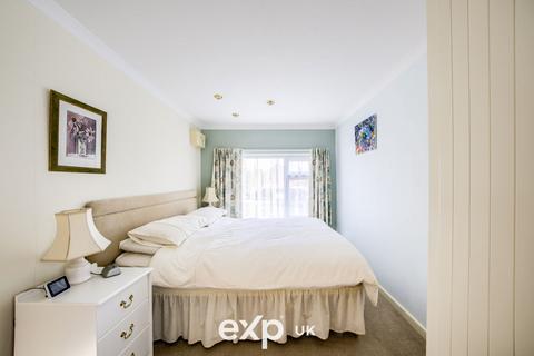 81 Kingsley Road, Bishops Tachbrook, Leamington Spa, CV33 9RZ