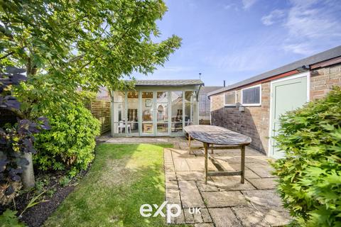 81 Kingsley Road, Bishops Tachbrook, Leamington Spa, CV33 9RZ