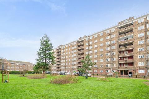 3 bedroom flat for sale, Penrose Street, Kennington