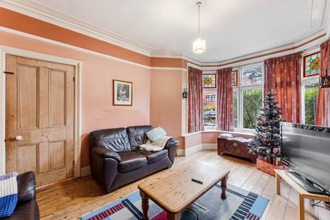 5 bedroom terraced house for sale, Howe Street, Salford