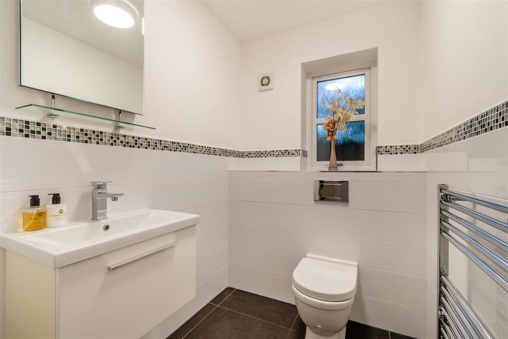 8617454-interior39.jpg