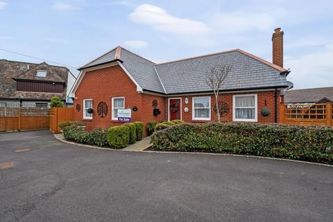 3 bedroom detached bungalow for sale, East Street, Selsey, PO20