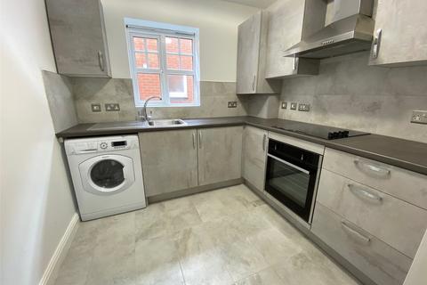 2 bedroom flat to rent, Fanad House, 85 Gravelly Hill North, Erdington, Birmingham, B23