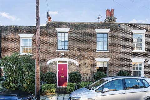 3 bedroom house to rent, Lillieshall Road, London, SW4