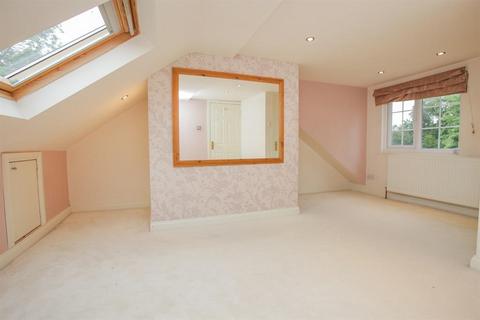 3 bedroom semi-detached house to rent, Atworth Grove, Derby DE23